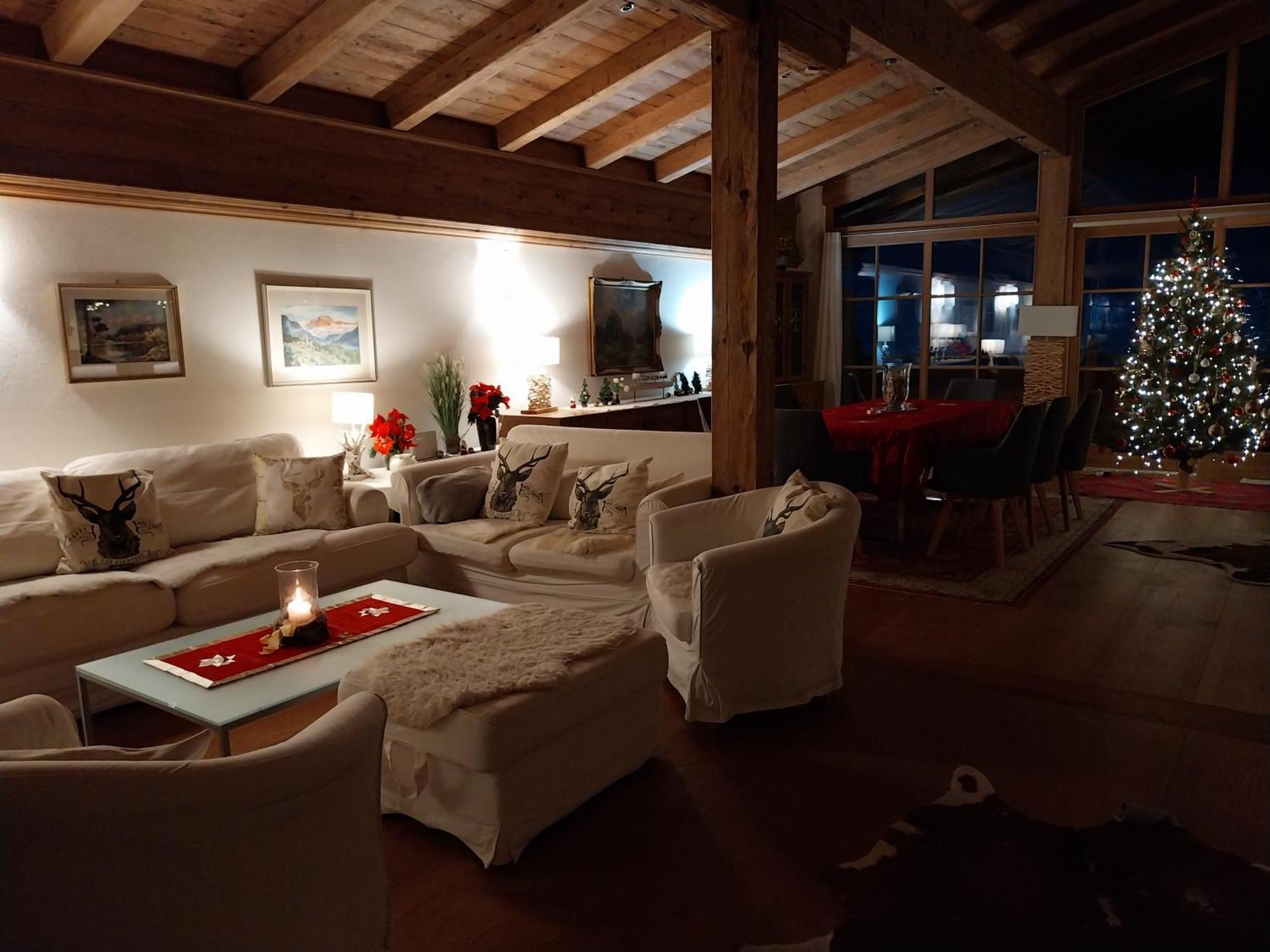 Luxuschalet Happy Home Tyrol เอลล์เมา ภายนอก รูปภาพ