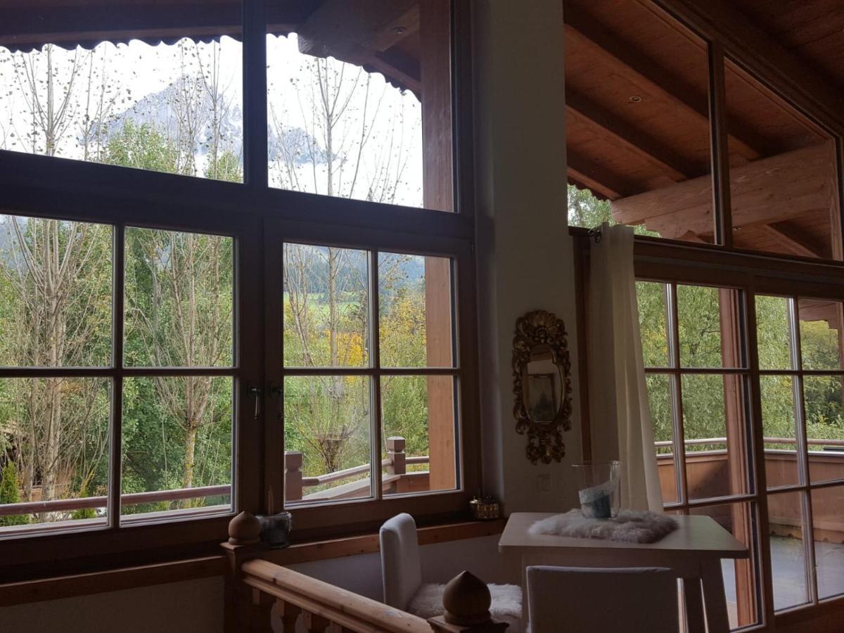 Luxuschalet Happy Home Tyrol เอลล์เมา ภายนอก รูปภาพ