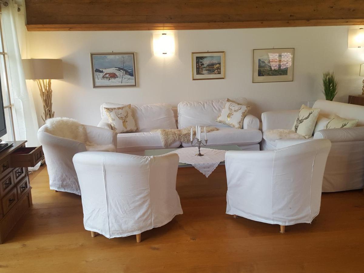 Luxuschalet Happy Home Tyrol เอลล์เมา ภายนอก รูปภาพ