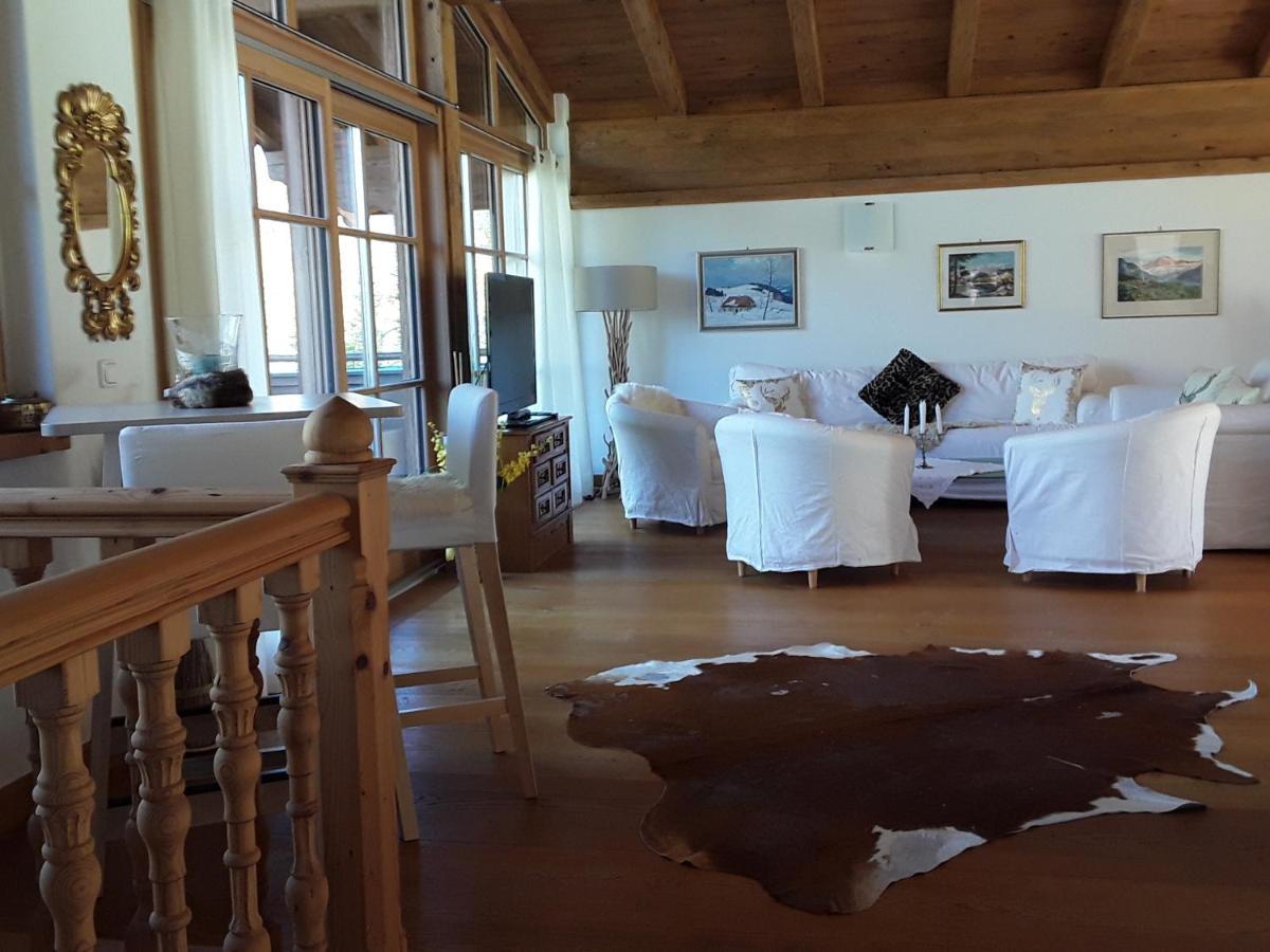 Luxuschalet Happy Home Tyrol เอลล์เมา ภายนอก รูปภาพ
